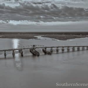 Beaufort Bridge at sunrise in B&W